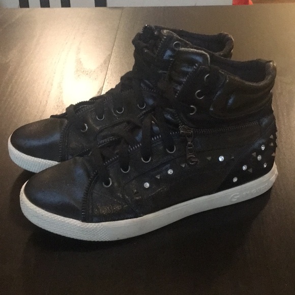 guess black high tops